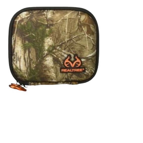 Lifeline 4451 Realtree Hard-Shell Foam First Aid Kit, 53 Piece New unopened - Picture 3 of 4